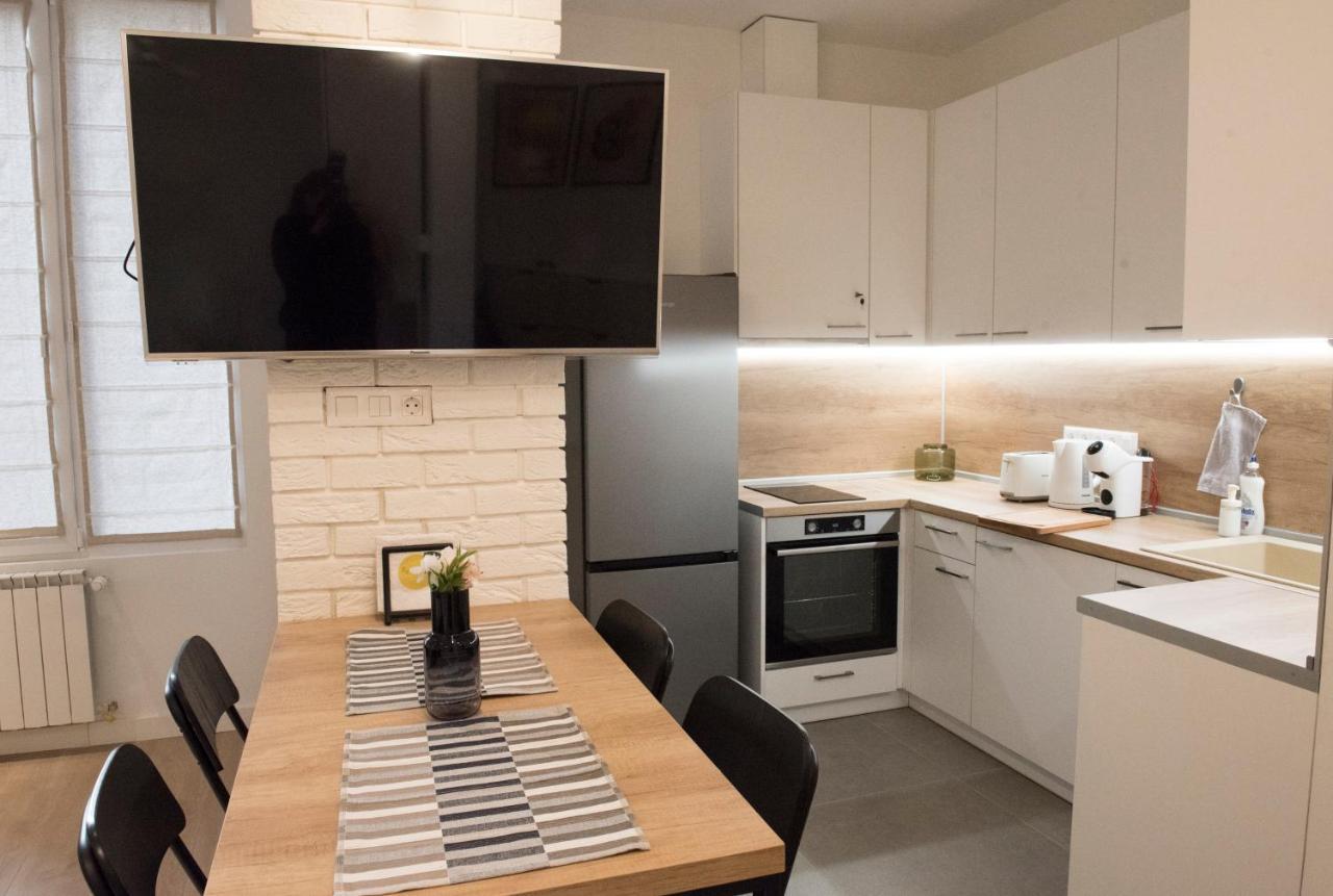 Top Center Designer Studio Apartment โซเฟีย ภายนอก รูปภาพ